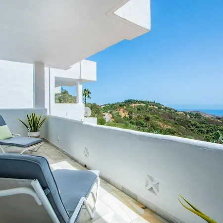Superb Duplex With A Panoramic Sea View Apartment Marbella